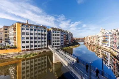 Vista de un río cerca de este apartamento