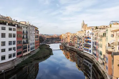 Vista de un río cerca de este apartamento