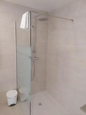 Un baño de Hotel Nuevo Ondina