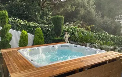 Jardín al aire libre en Pet Friendly Home In Vidreres