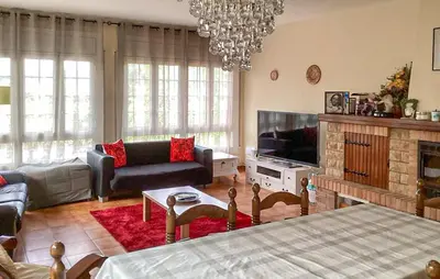 Zona de estar de Pet Friendly Home In Vidreres