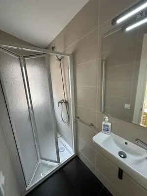 Un baño de LEsglesia 1