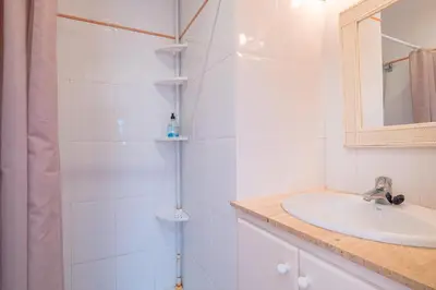 Un baño de AS-7 Calella de Palafrugell 5 Pax