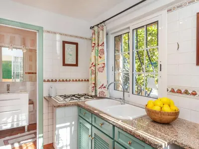 Una cocina o zona de cocina en Holiday Home Luz del Mar by Interhome