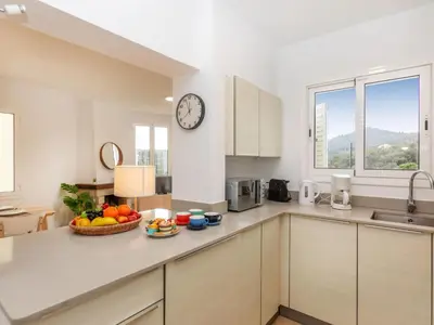 Una cocina o zona de cocina en Holiday Home El Moli-2 by Interhome