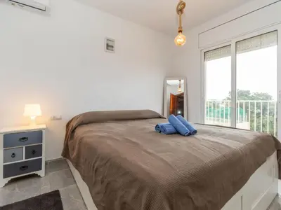 Cama o camas de una habitación en Holiday Home Polancre by Interhome