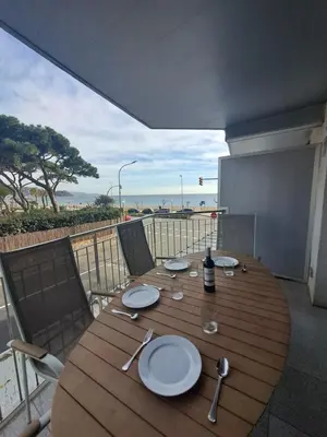 Un balcón o terraza de Apartamento Palomera vistas al mar