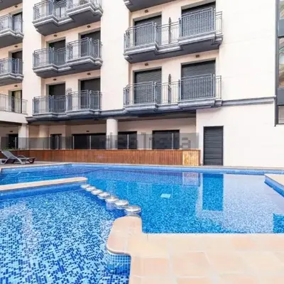 Cozy apartment with parking & swimming pool