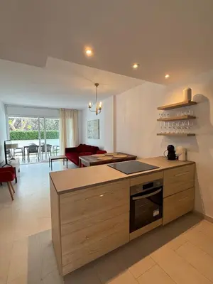 Una cocina o zona de cocina en Seafront Apartment - Costa Brava