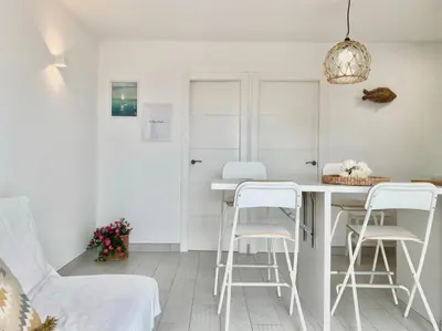 Plano de LLOGUER30 White Home, terrace with views, close to the beach