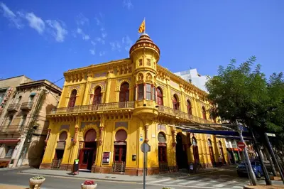 Edificio en el que se encuentra el apartamento