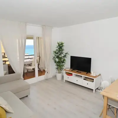 Apartamento con piscina en Sant Pol de Mar