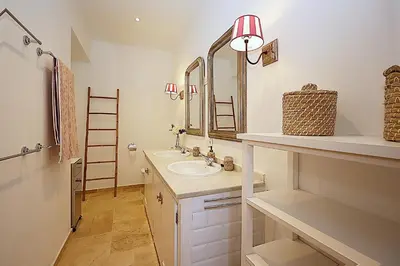 Un baño de Villa Verasol