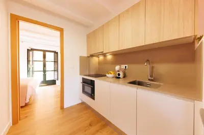 Una cocina o zona de cocina en Bravissimo Calderers, Monthly Apartments