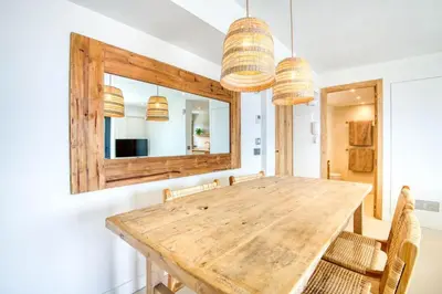 Plano de An apartment with an ocean view