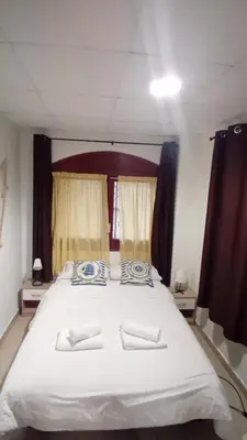 Cama o camas de una habitación en Piso fantástico- a 2 minutos andando del mar
