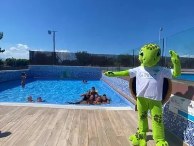 Piscina en o cerca de ZEcamping 3 familial piscine club enfant animaux acceptés animations