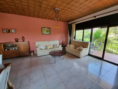 Zona de estar de L houstalou