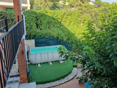 Piscina en o cerca de L houstalou