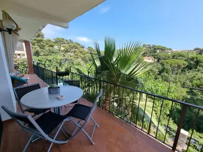 Un balcón o terraza de L houstalou