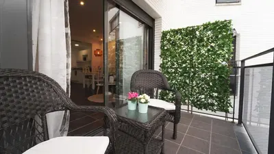 Zona de estar de Seahomes Vacations - Beachside Apt with Pool