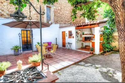 Edificio en el que se encuentra la casa o chalet
