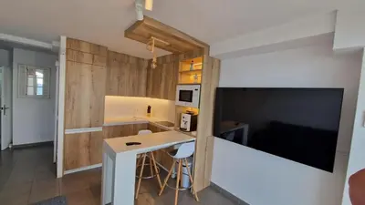 Una cocina o zona de cocina en Apartamento a primera línea de mar en Playa de aro