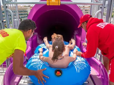 Clientes alojados en Golden Taurus Aquapark Resort