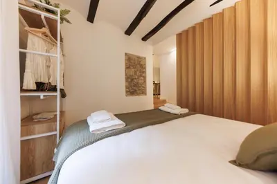 Cama o camas de una habitación en Bravissimo Ballesteries 34, Heart of the Barri Vell