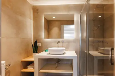 Un baño de Bravissimo Ballesteries 40, Barri Vell duplex
