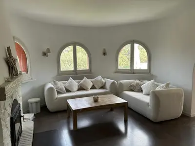 Zona de estar de Beautiful Villa in Sa Riera Begur