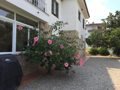 Jardín al aire libre en Casa Feliz del Mar