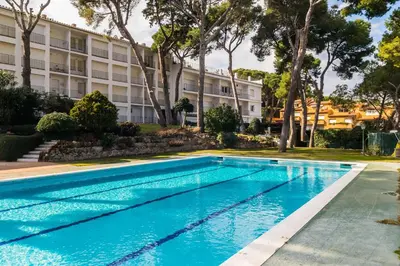 Piscina en o cerca de H-2 CALELLA DE PALAFRUGELL 4 Pax