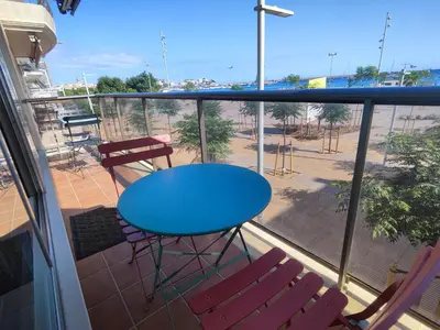 Un balcón o terraza de Apartamento con vistas al mar y parking
