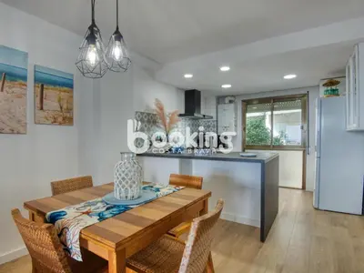 Una cocina o zona de cocina en Aubi