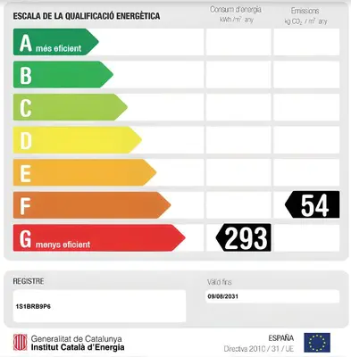 Certificado, premio, señal o documento que está expuesto en Maravilloso apartamento en Platja d'Aro muy cerca de la playa