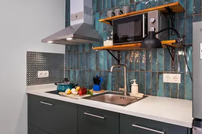 Una cocina o zona de cocina en Labarbara Palamós Apartament
