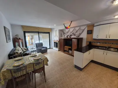 Una cocina o zona de cocina en Bravaholidays-202, Centro, AA, Wifi