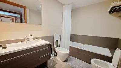 Un baño de 2-bedroom Apartment in Lloret de Mar City Center