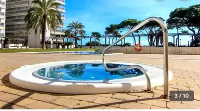Piscina en o cerca de Blanes a pie de playa s'abanell