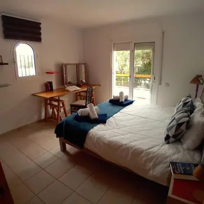 Cama o camas de una habitación en Villa 10 people, 150 m from the sea, pool and garden