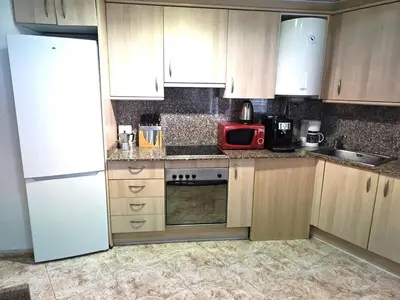 Una cocina o zona de cocina en Seawolf Apartment, Lloret de Mar