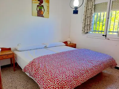 Cama o camas de una habitación en Villa Blanca Lloret de Mar, Barbacoa, vistas al mar