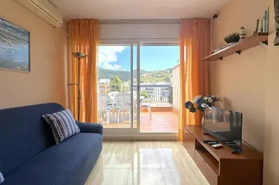 Zona de estar de LETS HOLIDAYS Big terrace and bbq apartment