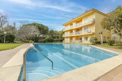 Piscina en o cerca de Cenit B-2