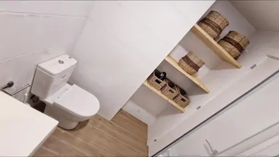 Un baño de Apartamento con Jardín a 30 segundos de la playa