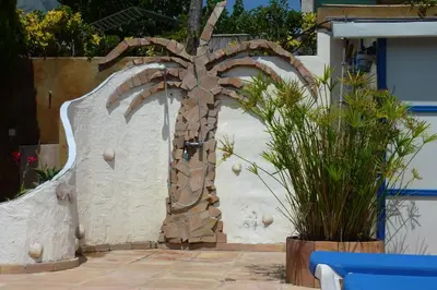 Jardín al aire libre en villa luna