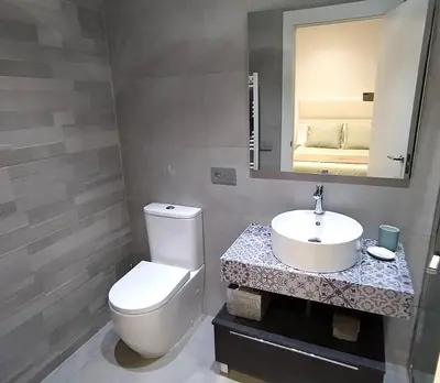 Un baño de Bella Lucía