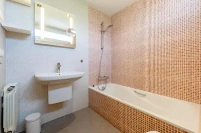 Un baño de Hauzify I Can Moiset