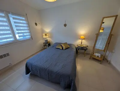 Cama o camas de una habitación en la bella vida